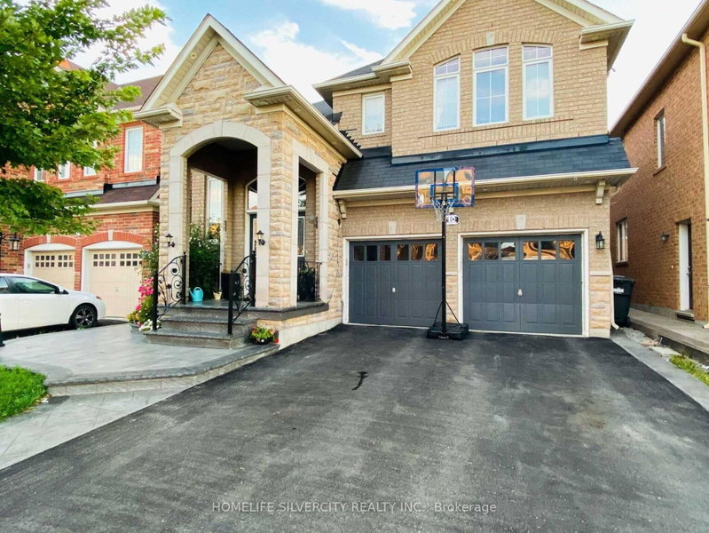 10 Bloom Drive