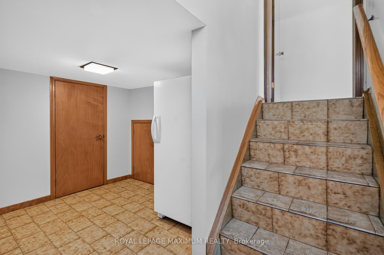 9 Urban Court • Toronto, ON photo 31