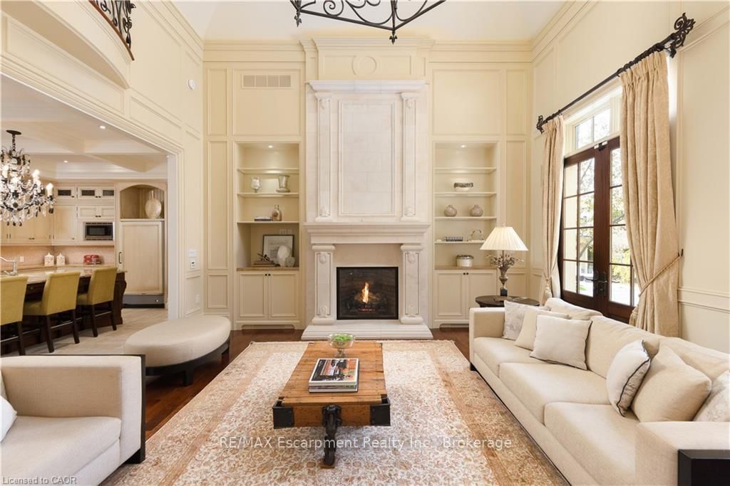 1081 Argyle Drive • Oakville, ON photo 19