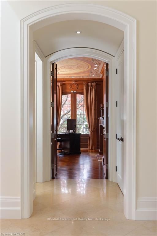 1081 Argyle Drive • Oakville, ON photo 24