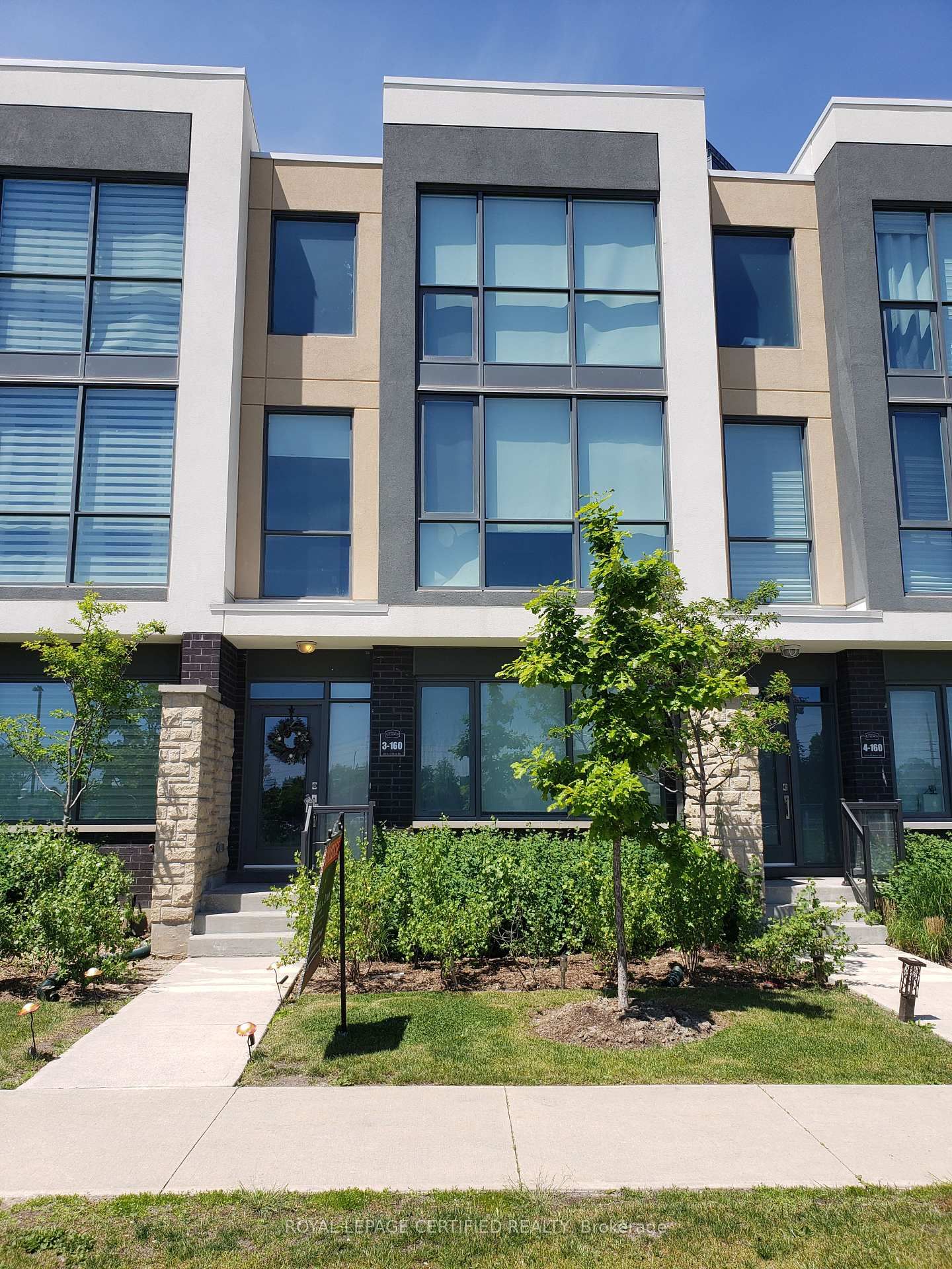160 Little Creek Road • #3 • Mississauga, ON photo 3
