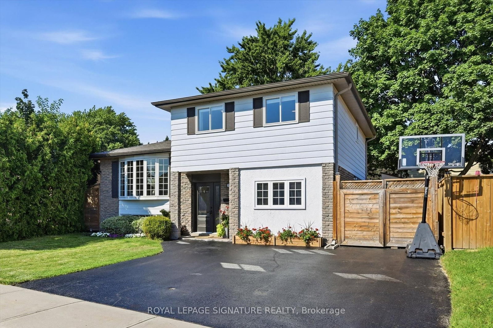 1333 Woodvale Place • Burlington, ON photo 43