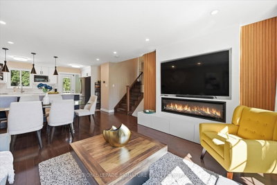 1333 Woodvale Place • Burlington, ON photo 9