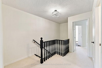 2093 Golden Orchard Oakville,ON L6M 3W8 — Photo 20