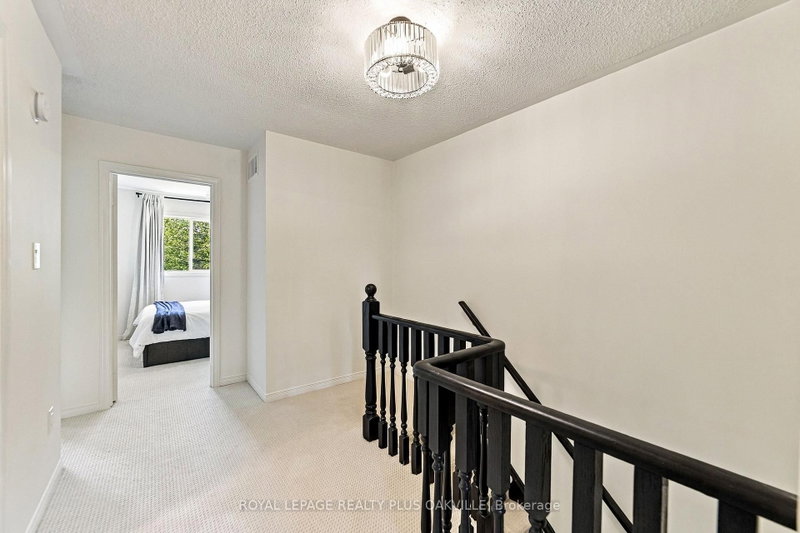 2093 Golden Orchard Oakville,ON L6M 3W8 — Photo 21
