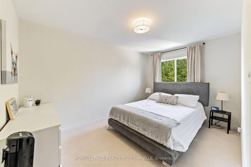 2093 Golden Orchard Oakville,ON L6M 3W8 — Photo 24