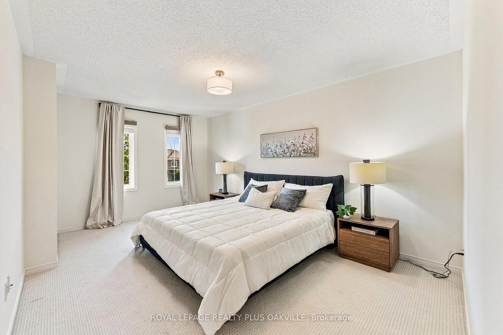 2093 Golden Orchard Trail • Oakville, ON photo 26