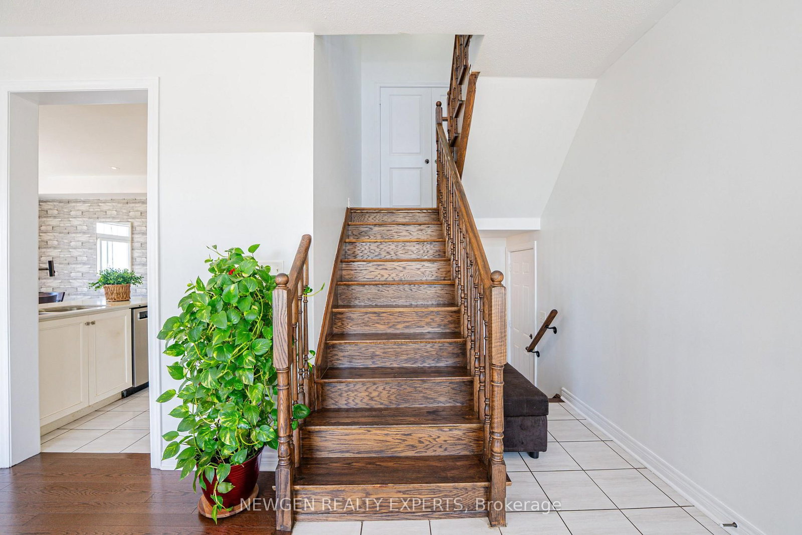 2 Rangemore Road • Brampton, ON photo 21