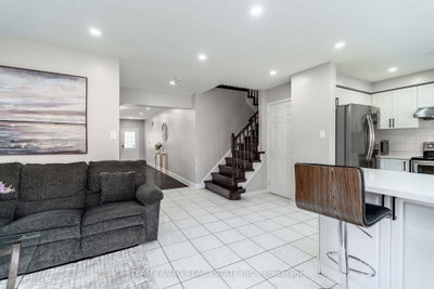 82 Starhill Brampton,ON L6R 2W1 — Photo 12