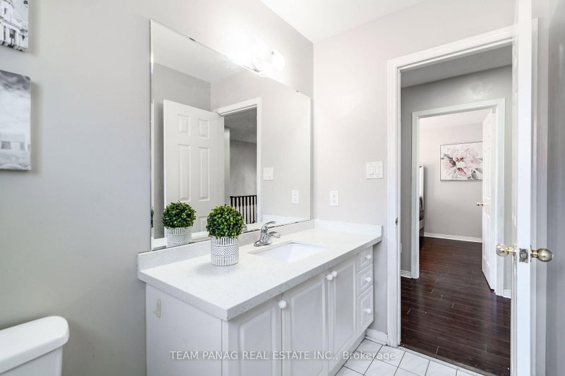 82 Starhill Brampton,ON L6R 2W1 — Photo 36