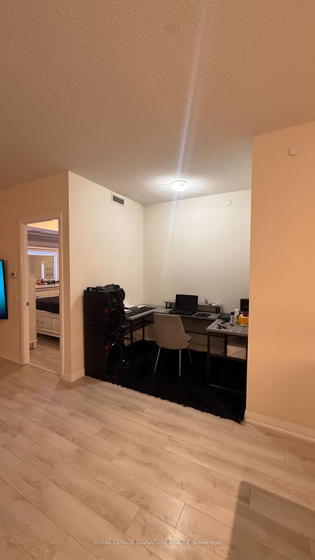 2611-35 Watergarden Dr, Mississauga, view 13