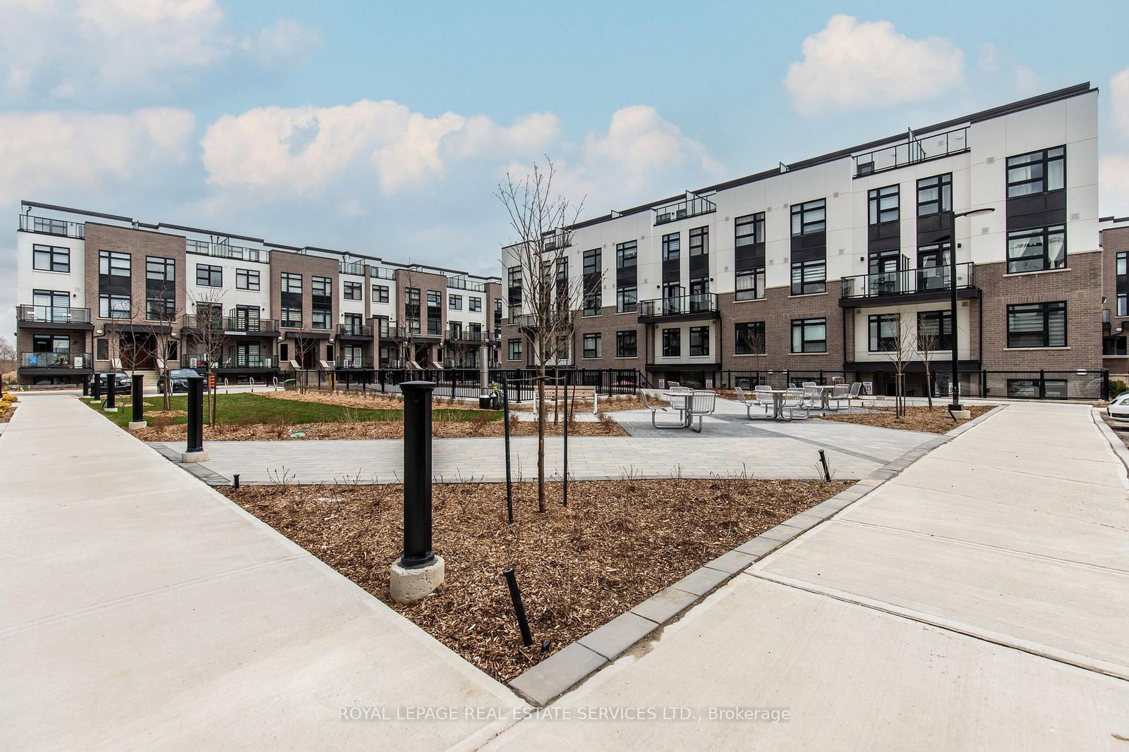 1597 Rose Way • #107 • Milton, ON photo 28