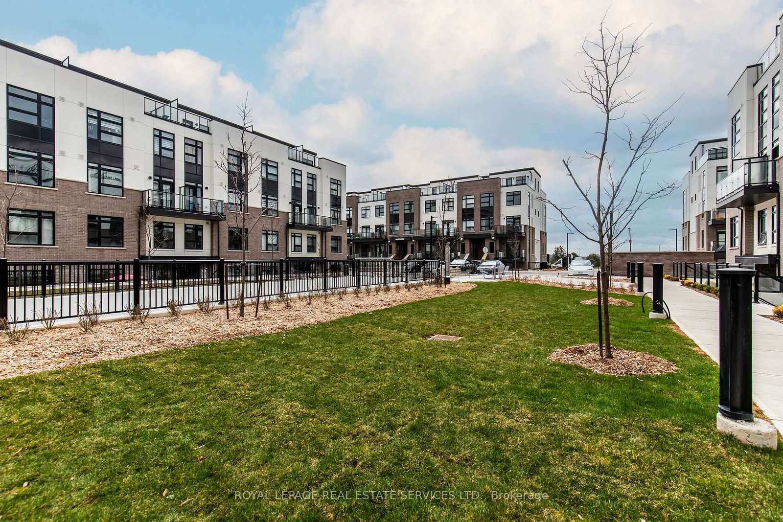 1597 Rose Way • #107 • Milton, ON photo 30