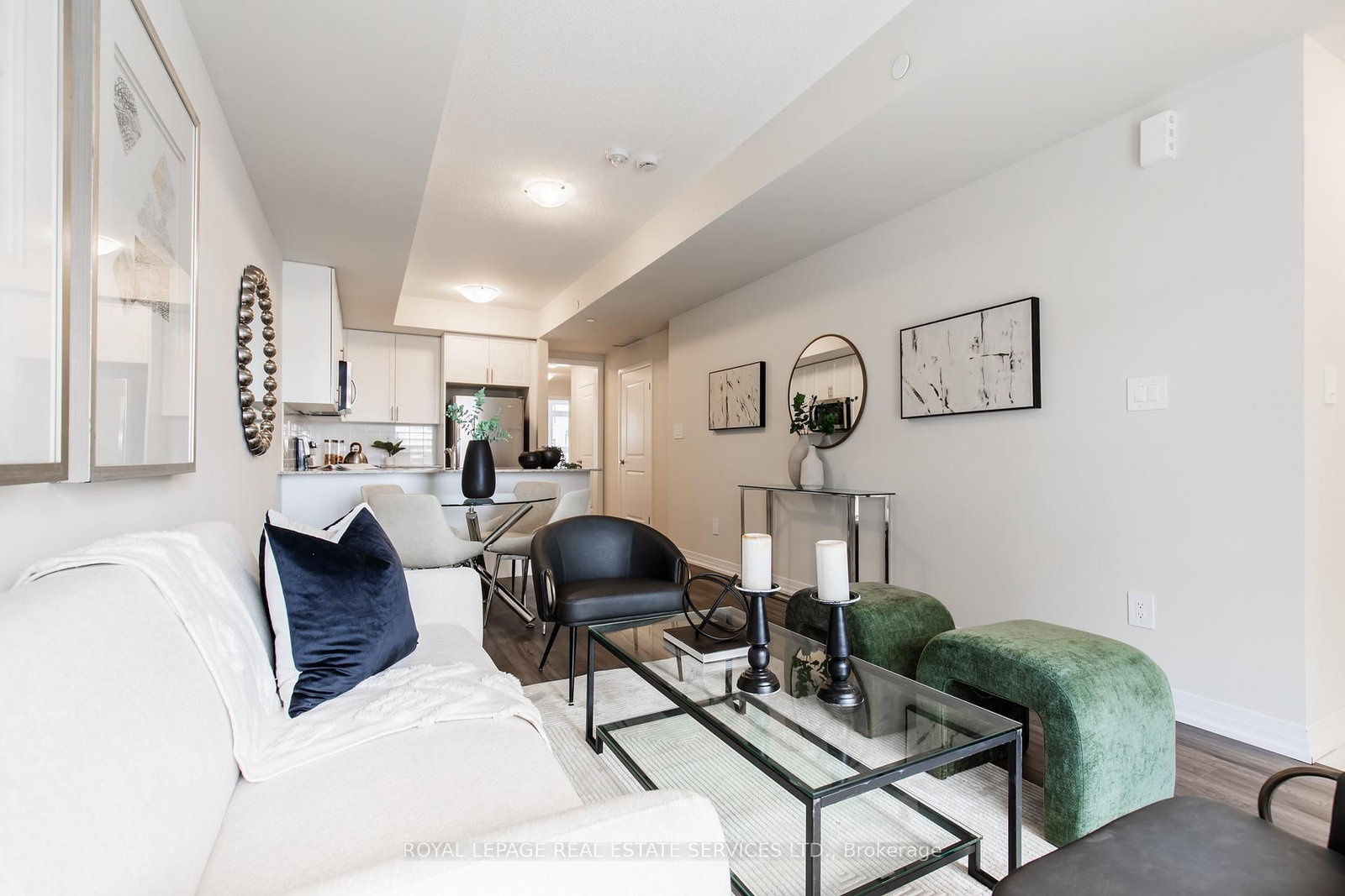 1597 Rose Way • #107 • Milton, ON photo 4