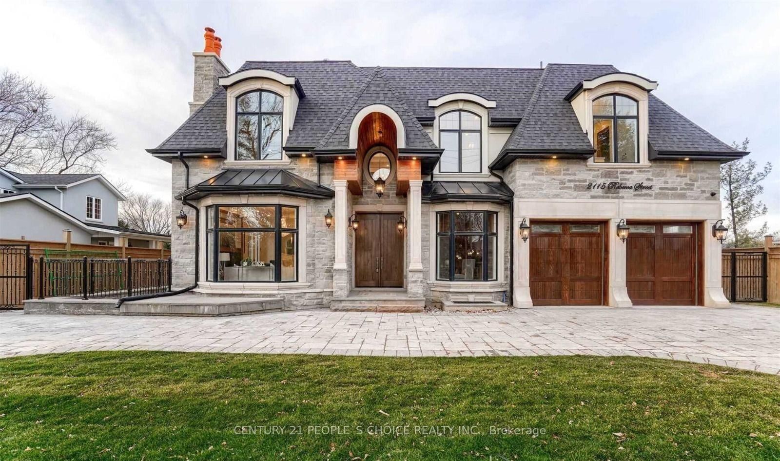 2115 Rebecca Street • Oakville, ON photo 1