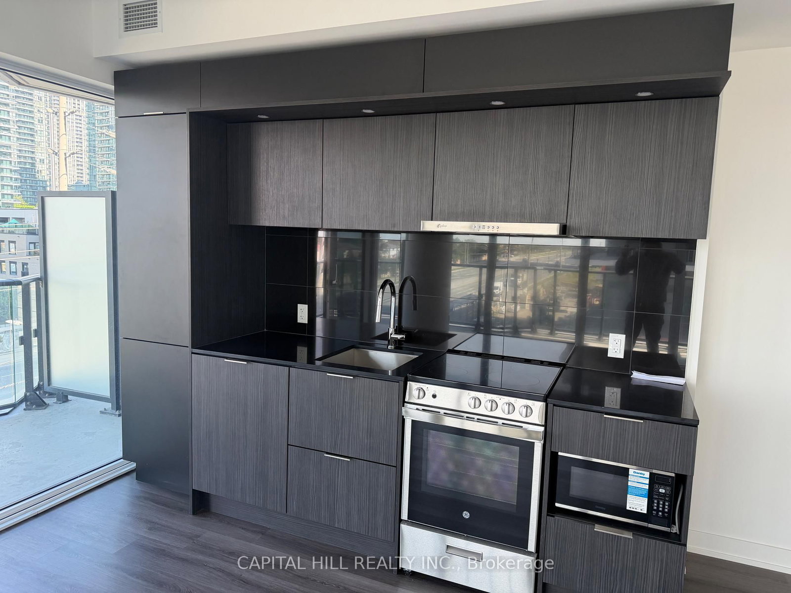 301-448 Burnhamthorpe Rd Rd, Mississauga, view 6