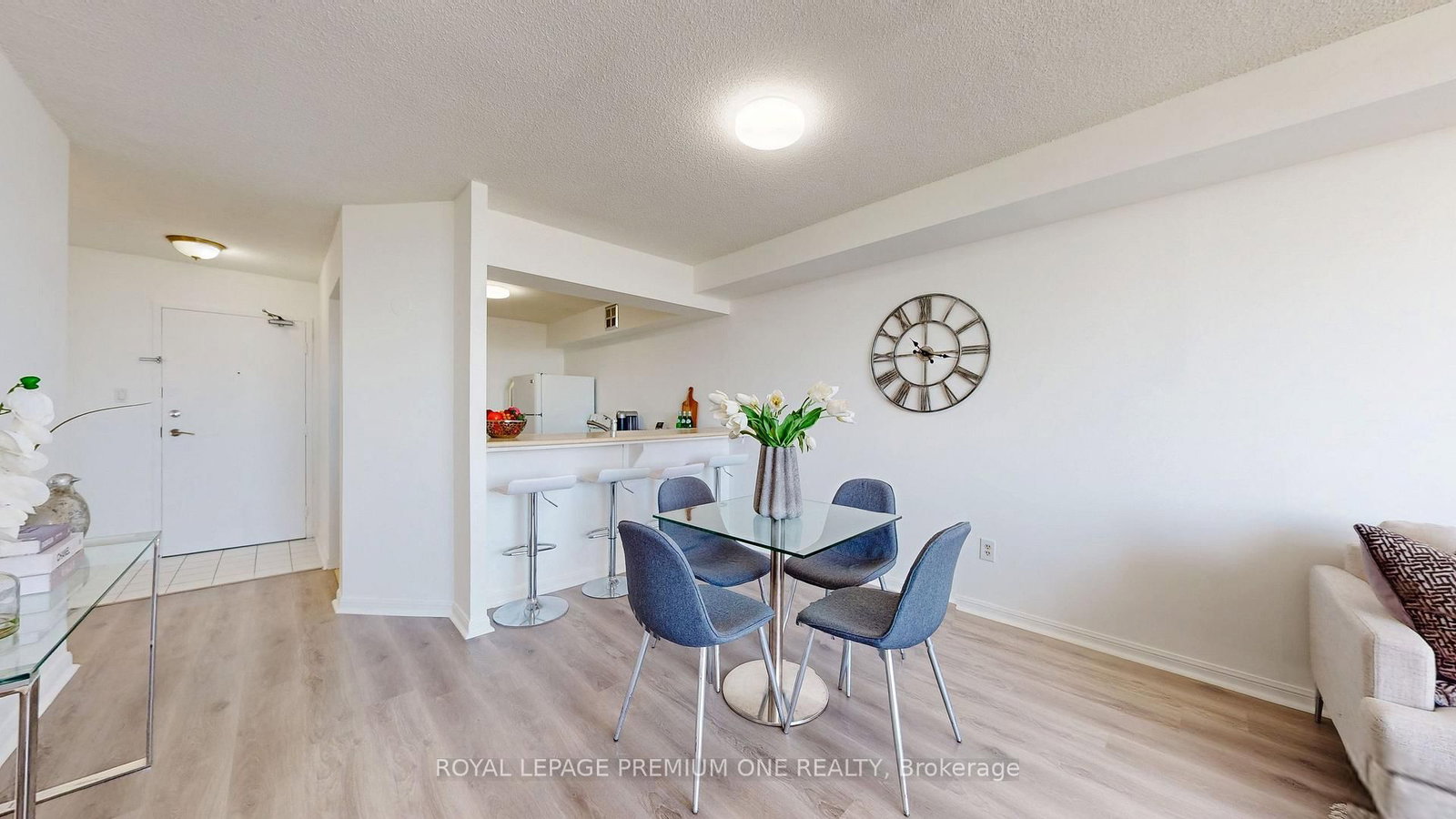 234 Albion Road • #2102 • Toronto, ON photo 11