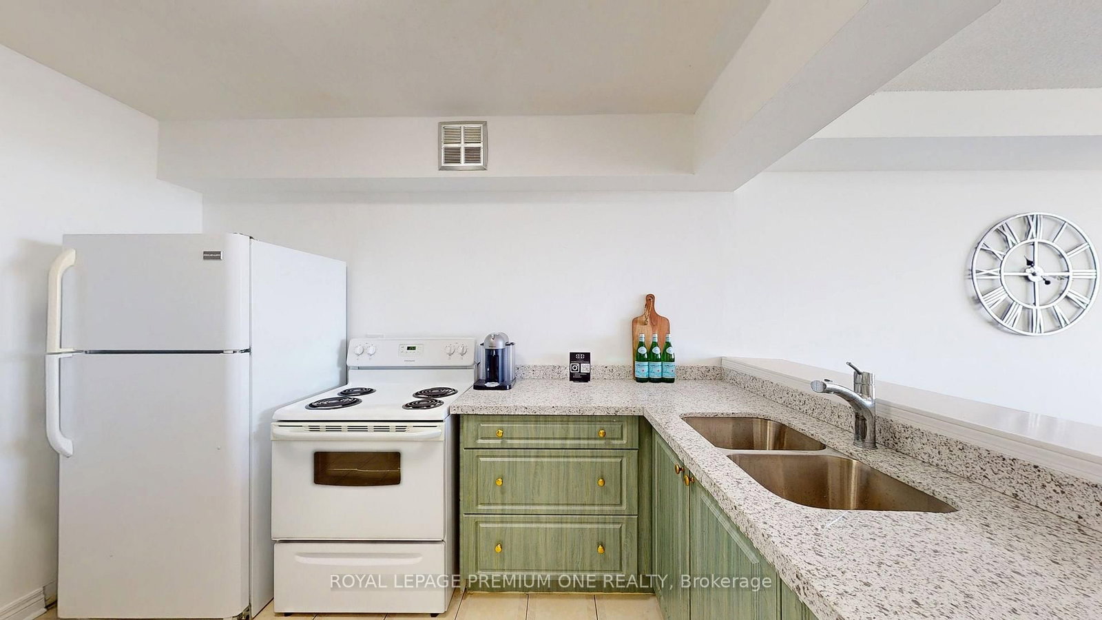 234 Albion Road • #2102 • Toronto, ON photo 20