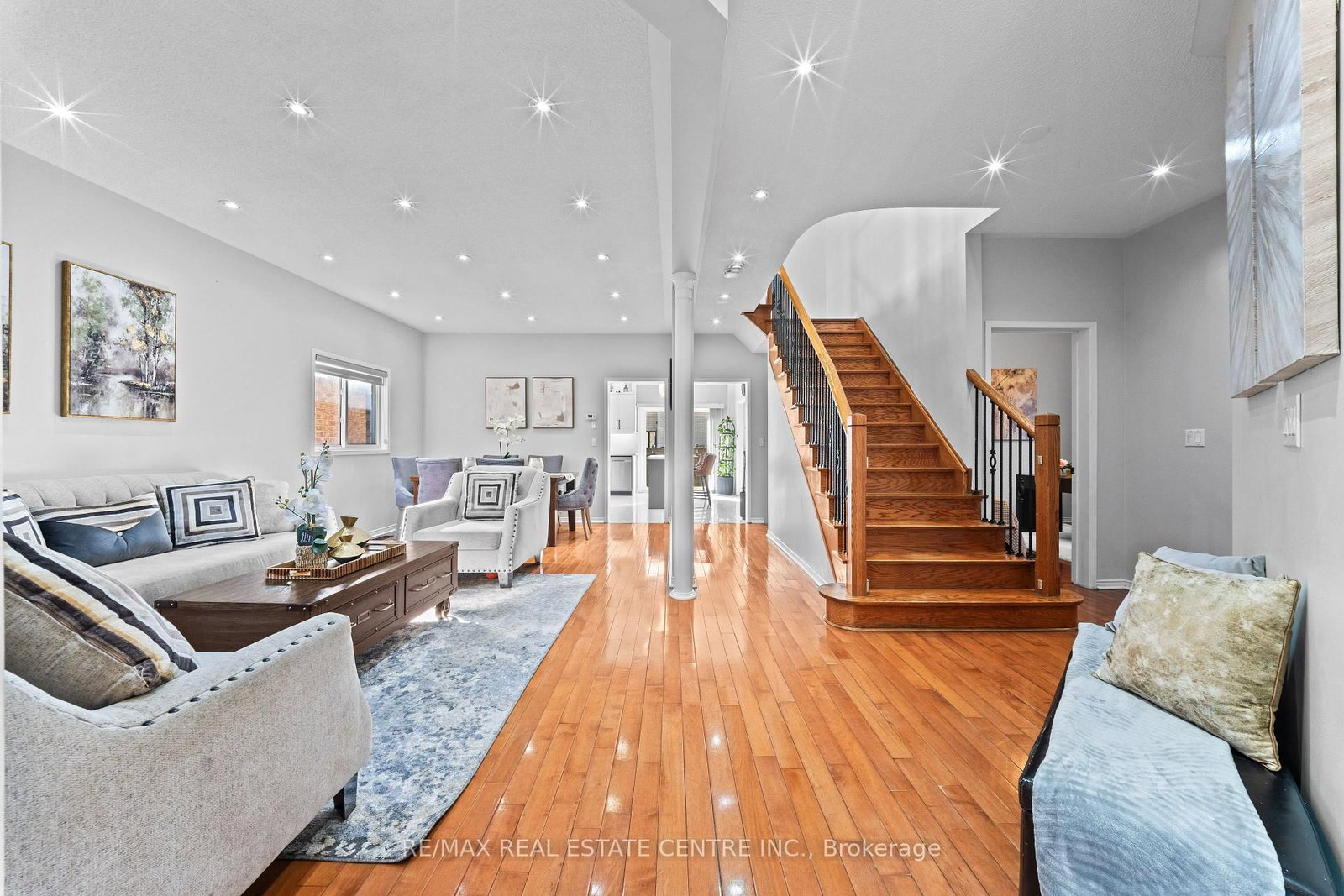 10 Midvale Road • Brampton, ON photo 5