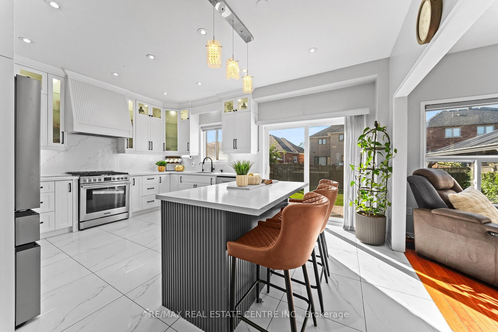 10 Midvale Road • Brampton, ON photo 9