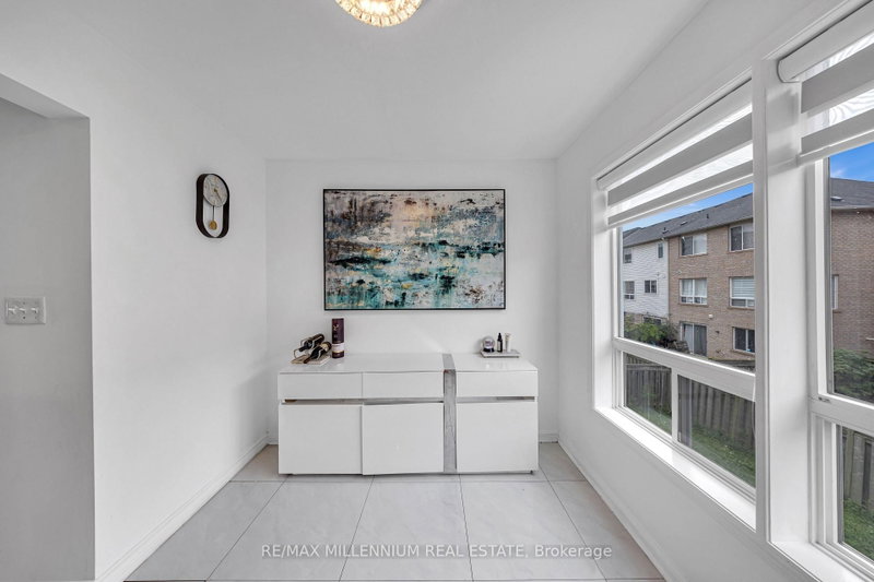 39 Decker Hollow Circle