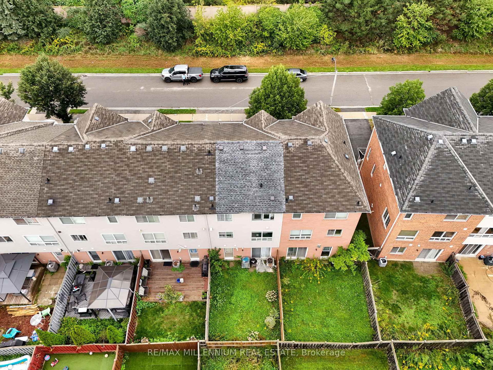 39 Decker Hollow Circle • Brampton, ON photo 29