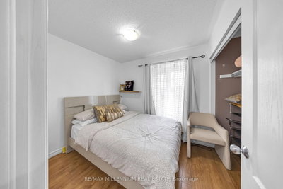 39 Decker Hollow Circle • Brampton, ON photo 5