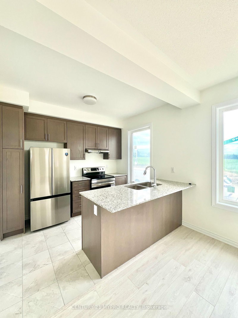 1 Thornbird Crescent