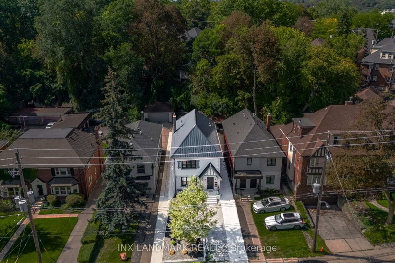 298 South Kingsway