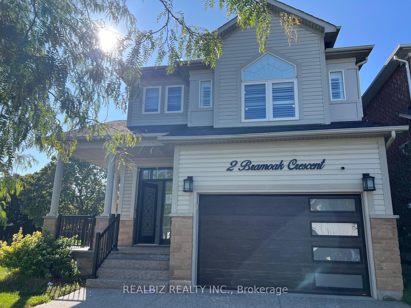 2 Bramoak Crescent • Brampton, ON photo 1