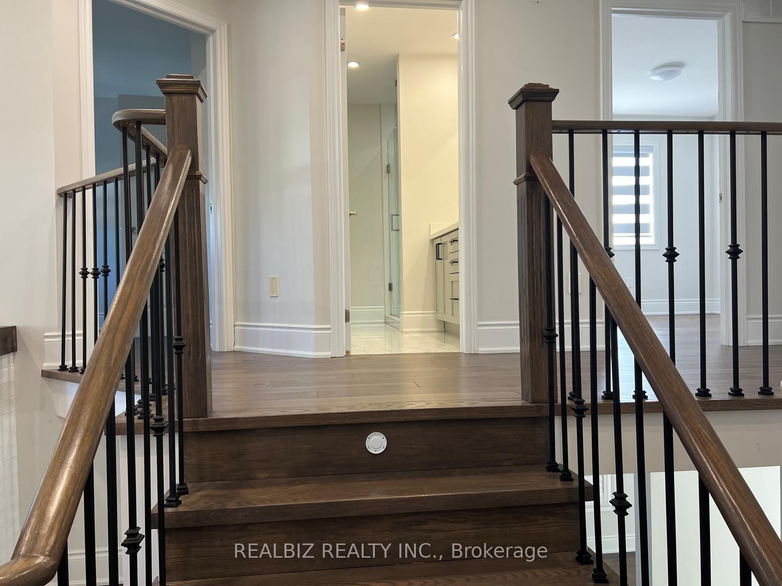 2 Bramoak Crescent • Brampton, ON photo 10