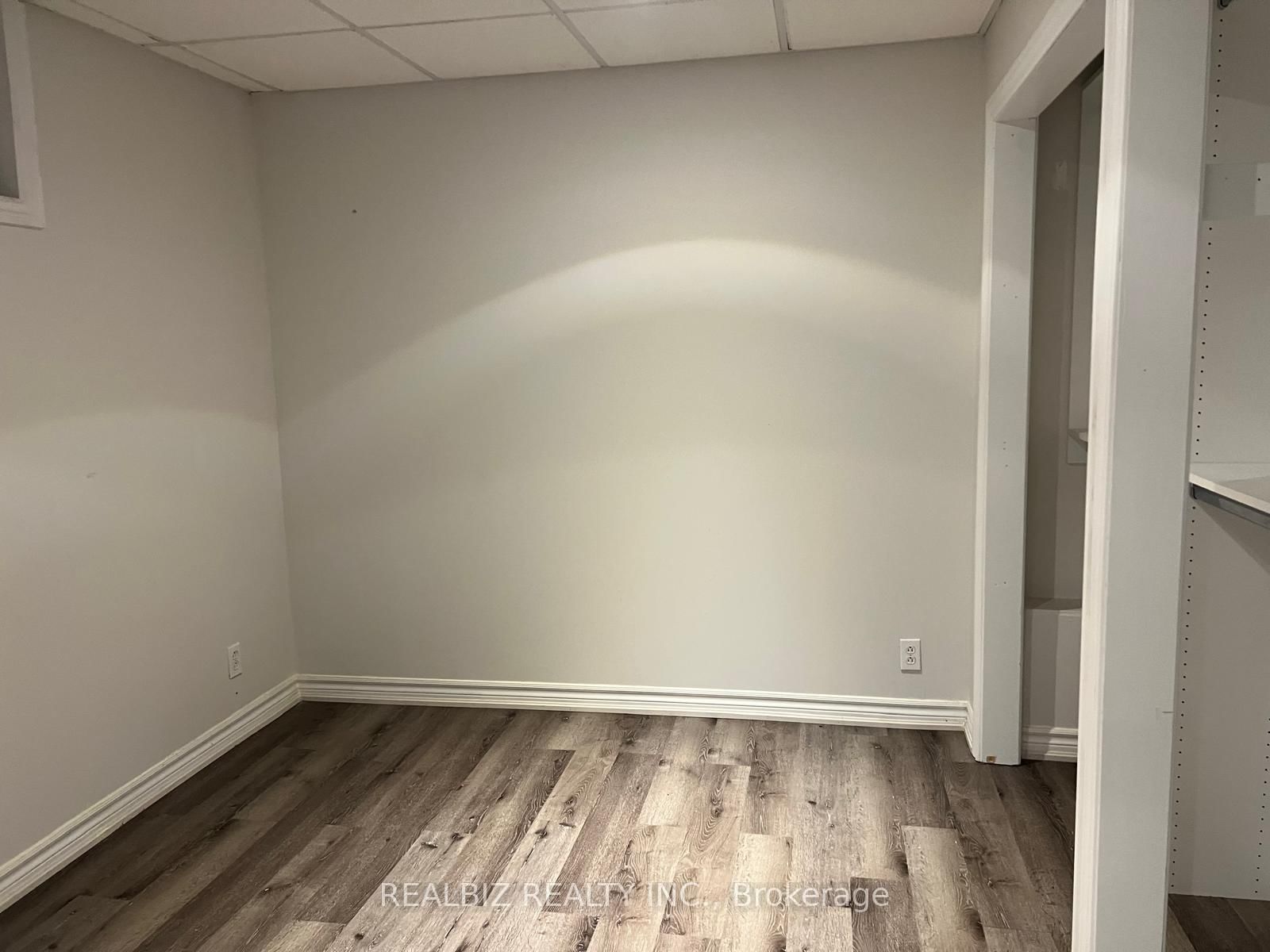 2 Bramoak Crescent • Brampton, ON photo 17