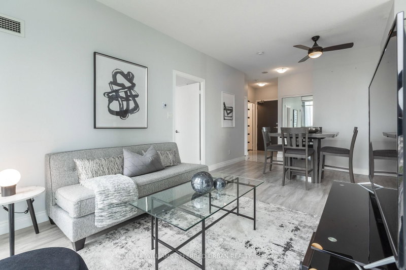 1107 - 4070 Confederation Parkway
