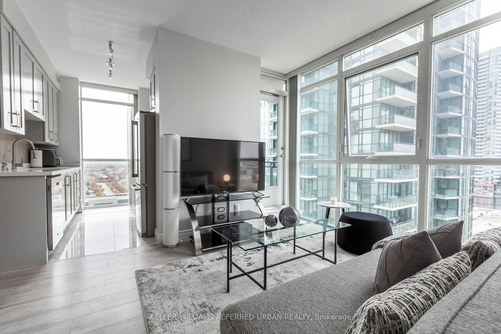 4070 Confederation Parkway • #1107 • Mississauga, ON photo 4