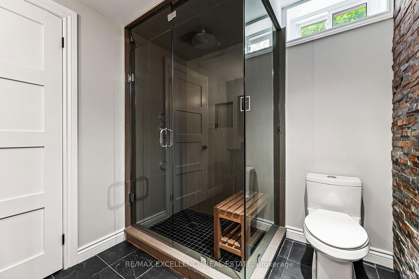 2446 Hammond Road • Mississauga, ON photo 43