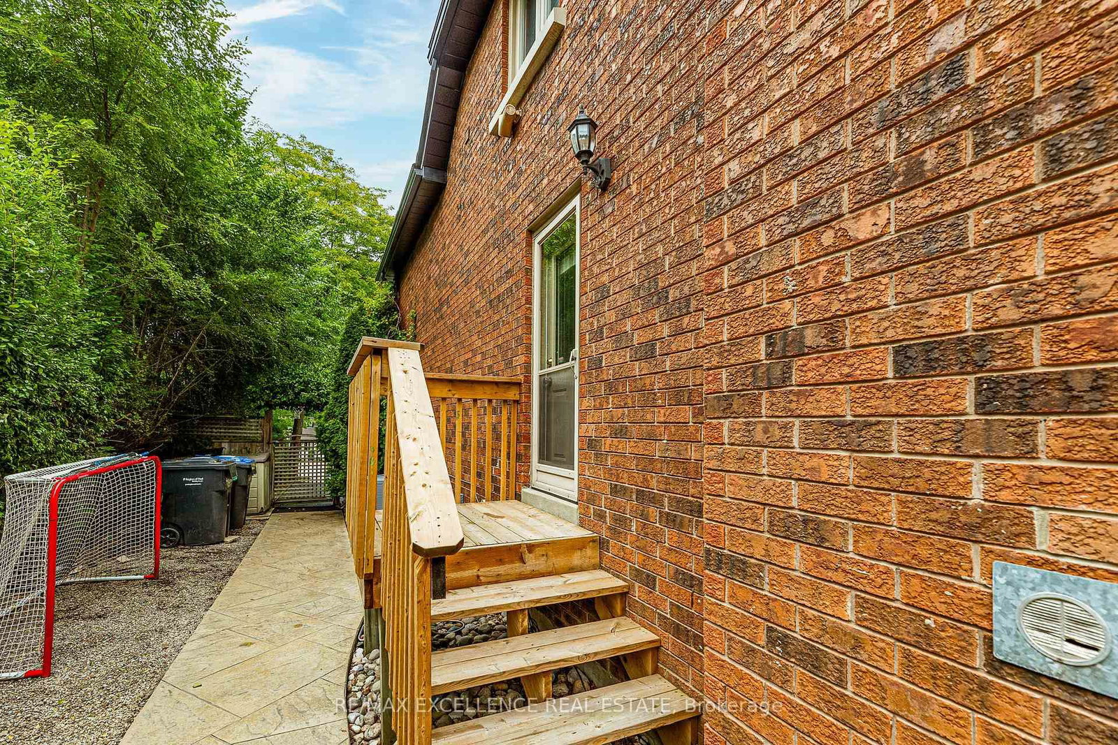 2446 Hammond Road • Mississauga, ON photo 48