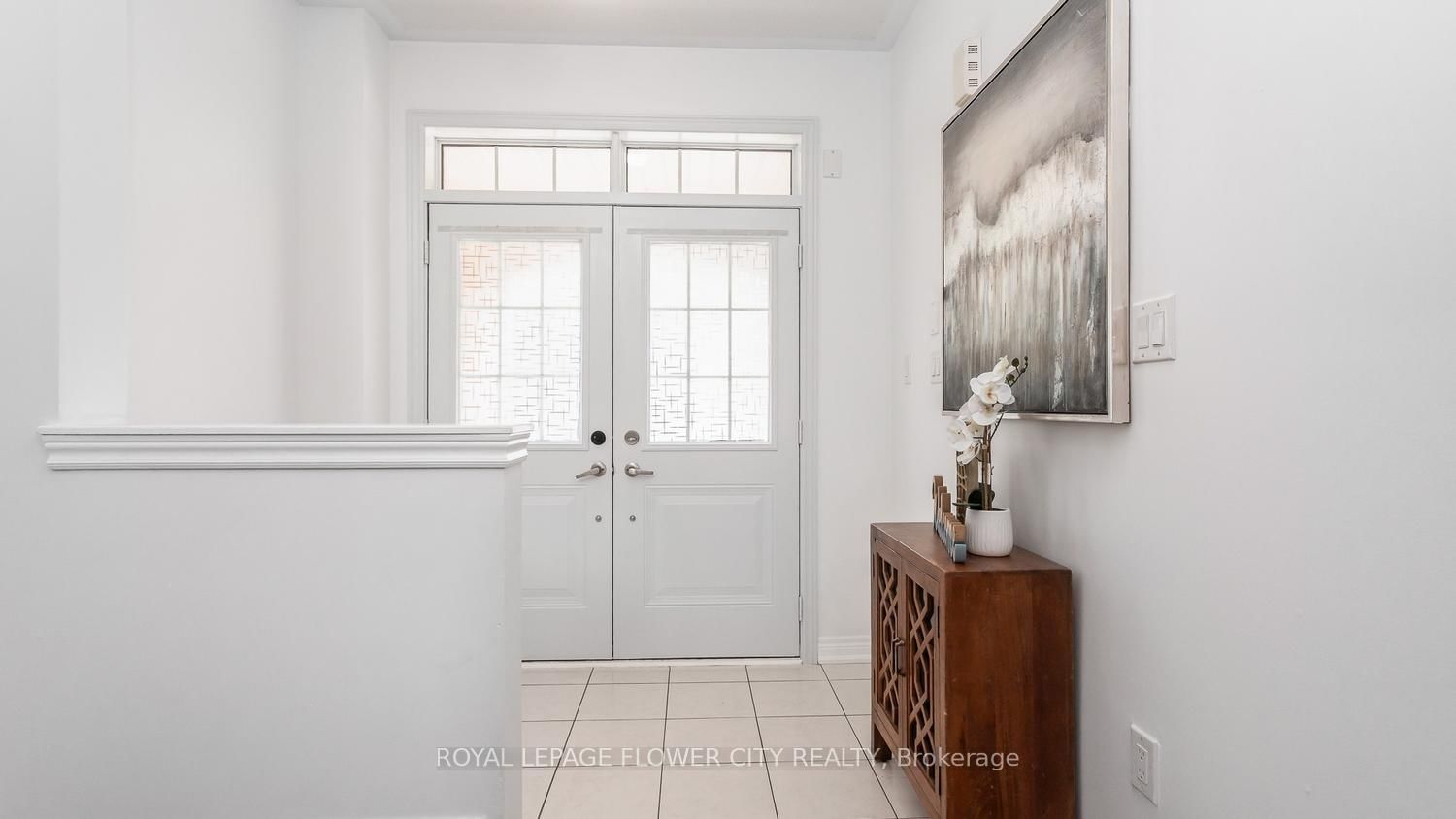29 Backwater Trail • Brampton, ON photo 2