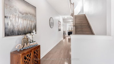 29 Backwater Trail • Brampton, ON photo 4