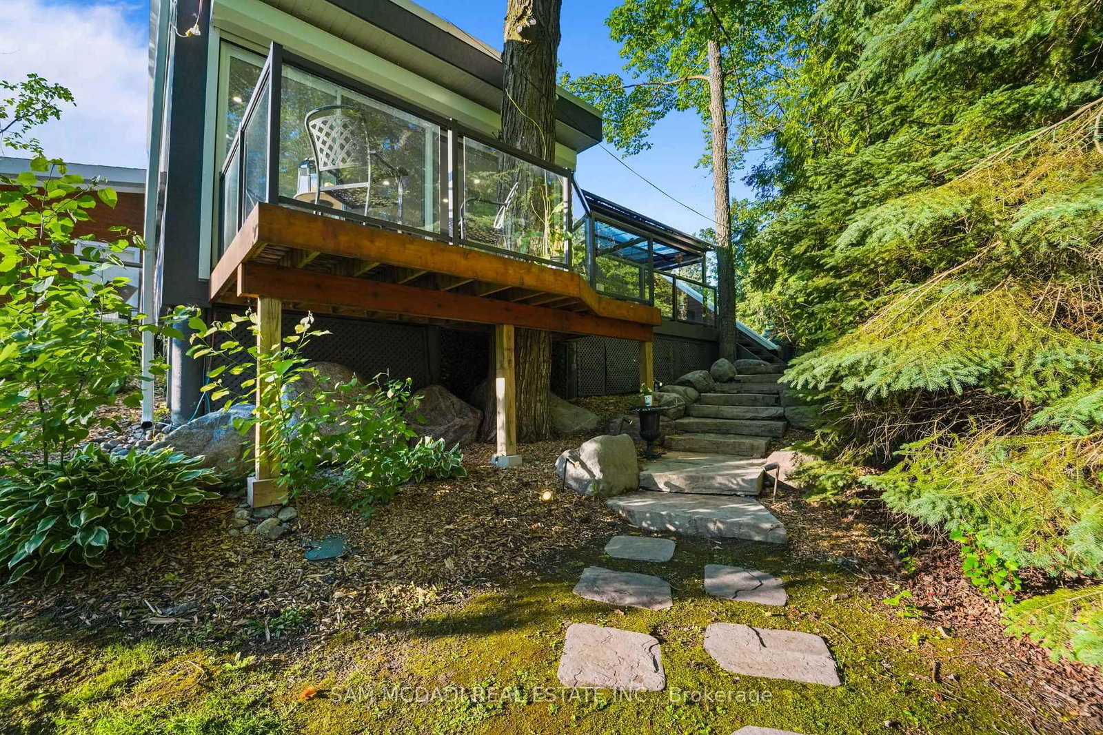 2814 Forks Of The Credit Road • Caledon, ON photo 43