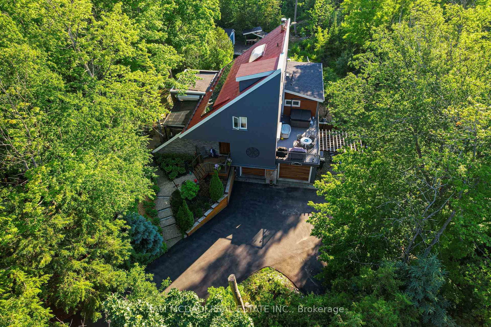 2814 Forks Of The Credit Road • Caledon, ON photo 45
