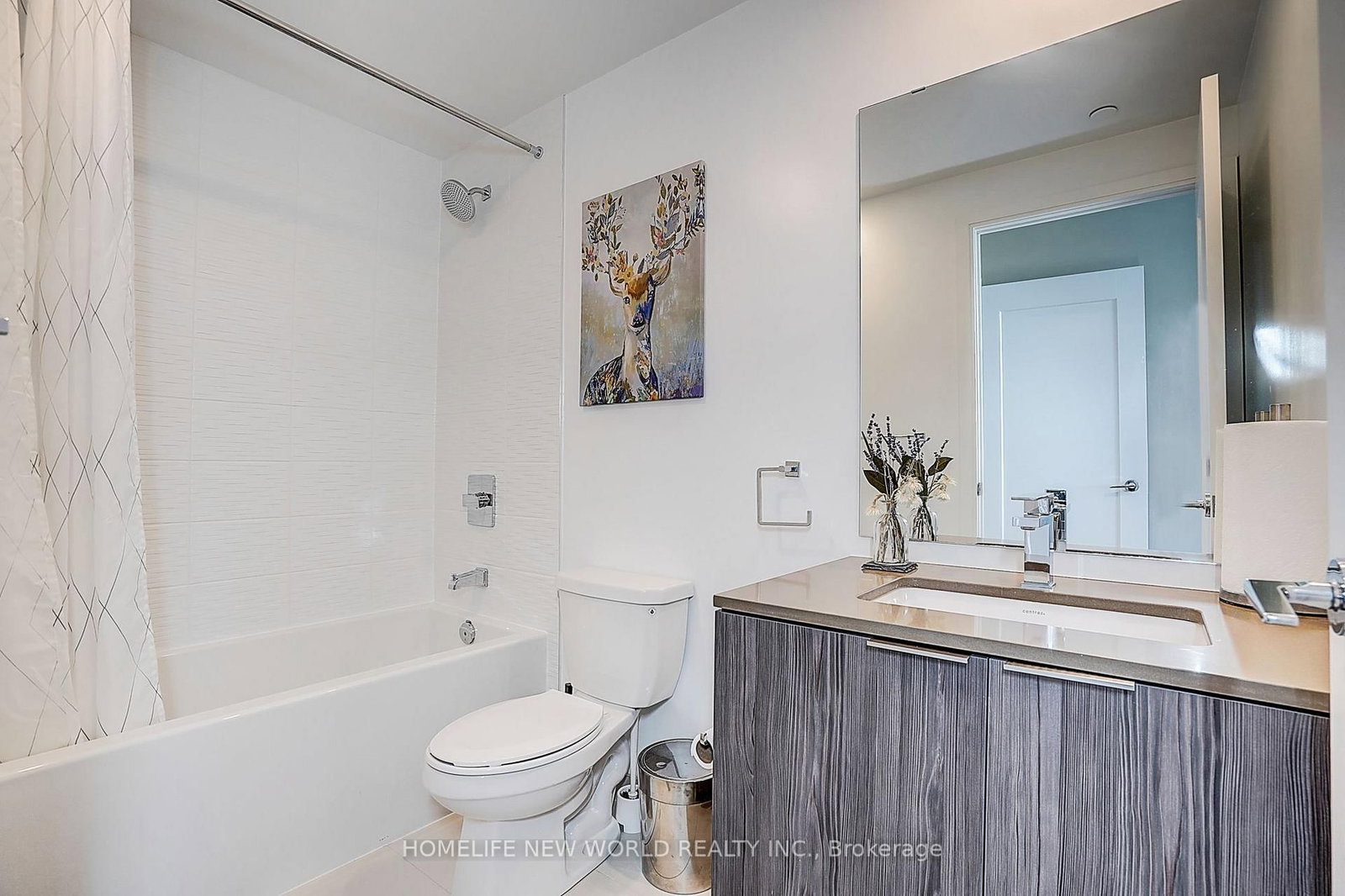 70 Annie Craig Drive • #5204 • Toronto, ON photo 30