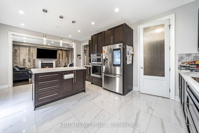 11 Malpass Brampton,ON L7A 4A3 — Photo 12