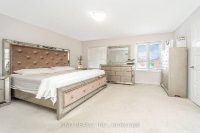 11 Malpass Brampton,ON L7A 4A3 — Photo 16
