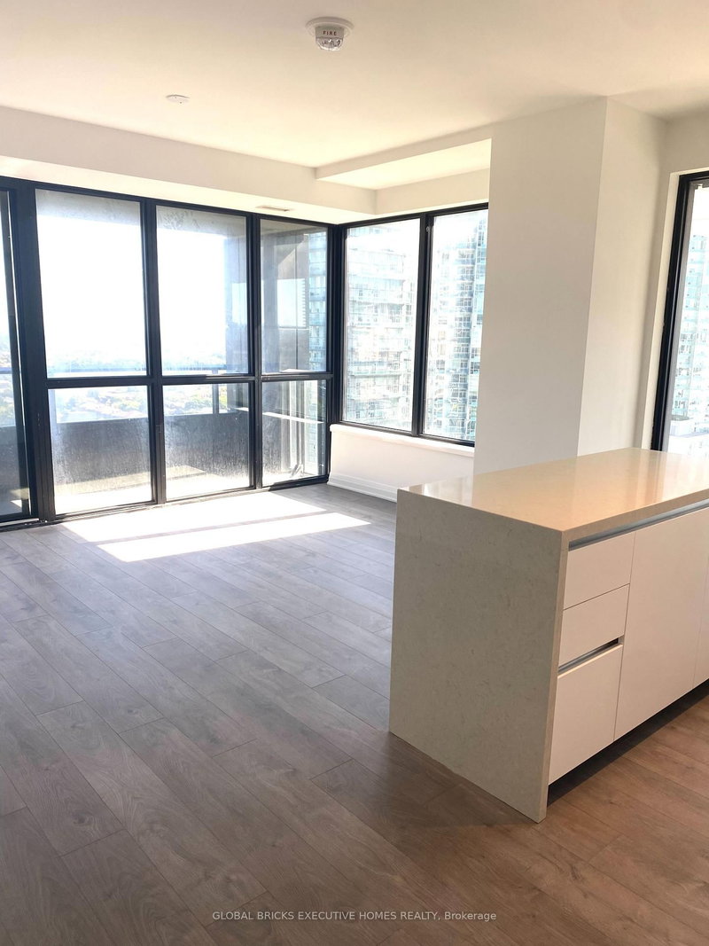 1804 - 4015 The Exchange Road