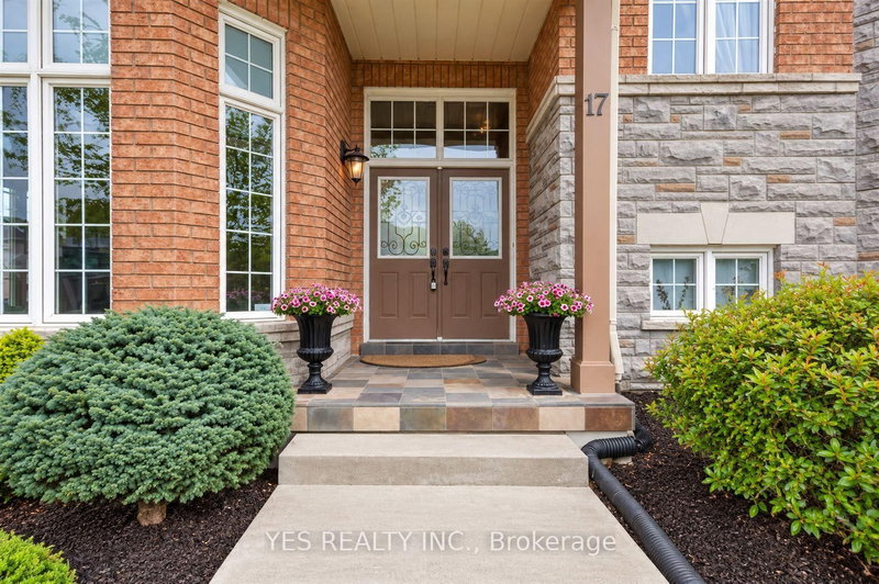 17 Snowcap Road
