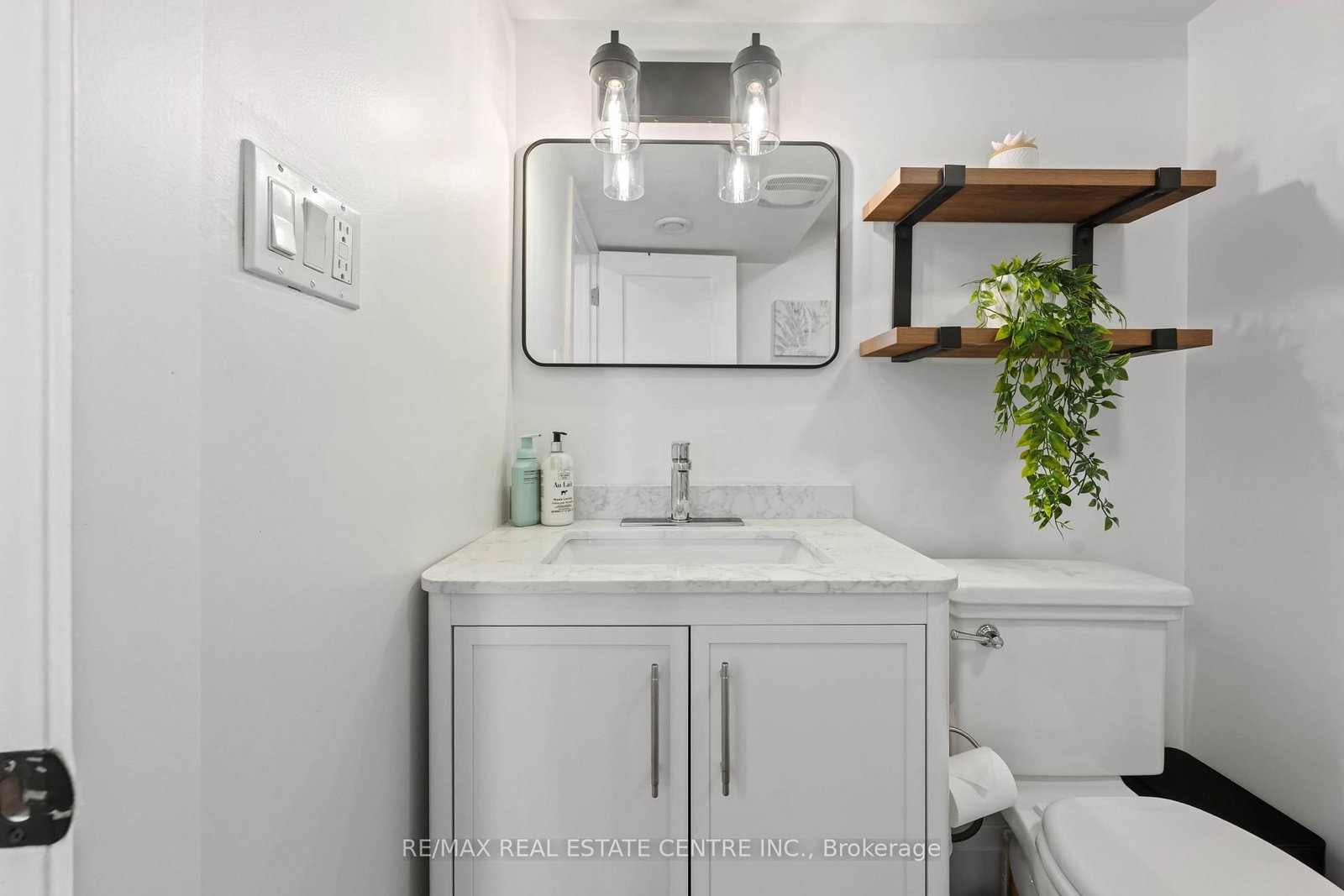 7 Madison Avenue • Orangeville, ON photo 37