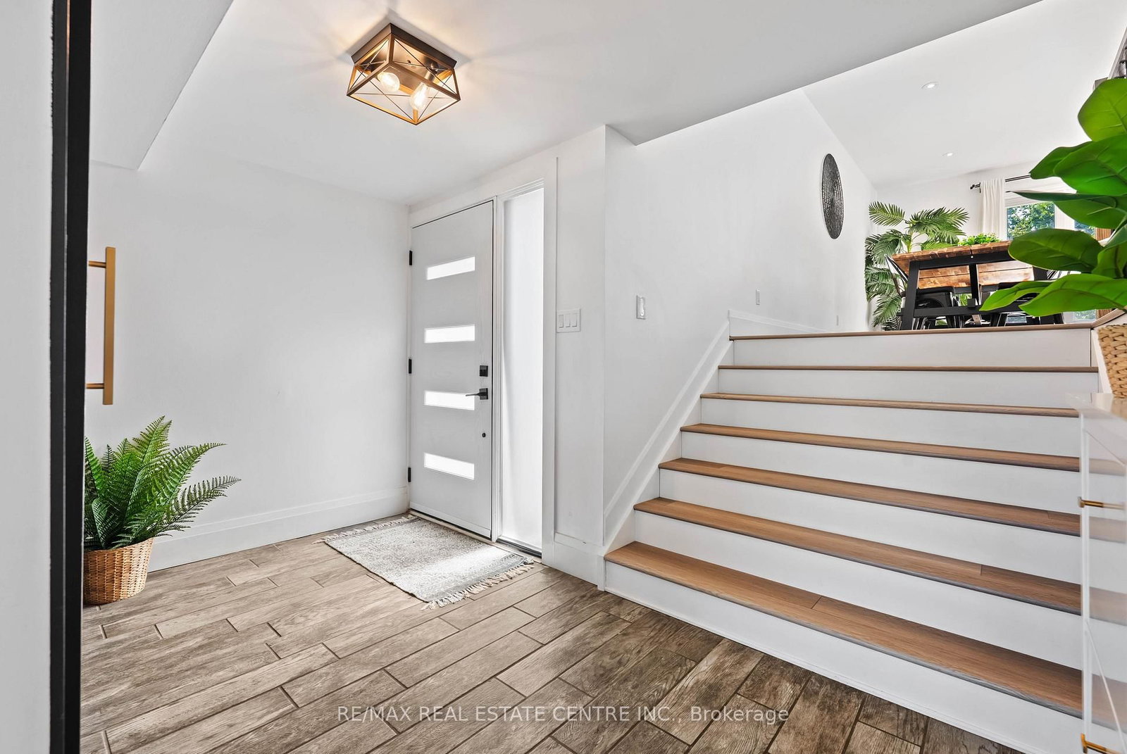 7 Madison Avenue • Orangeville, ON photo 5