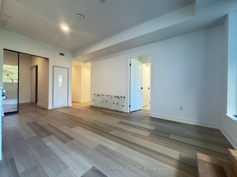 309 - 1 Vine Avenue
