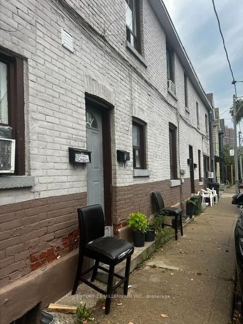38 Miller Street • Toronto, ON photo 5