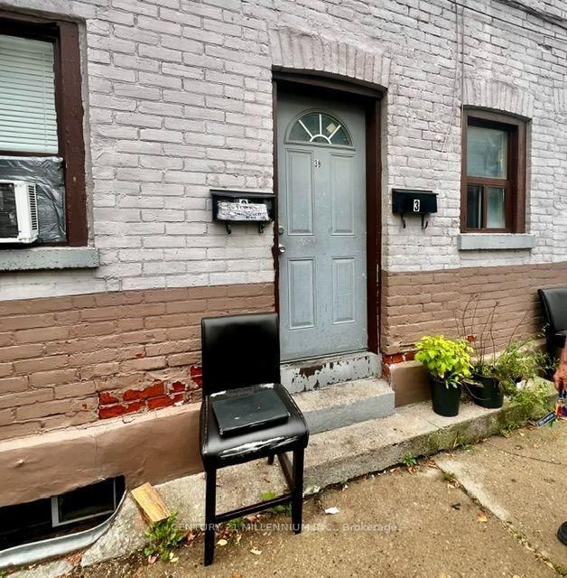 38 Miller Street • Toronto, ON photo 6